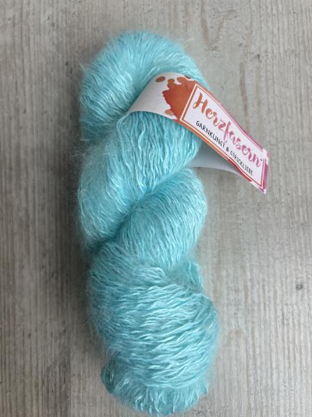 No 50 Amazonit  Seide/Mohair